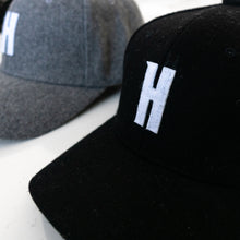 Load image into Gallery viewer, Hampton Alumni Black Wool Hat
